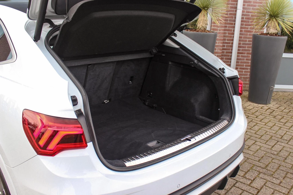 Audi Q3 – foto 38