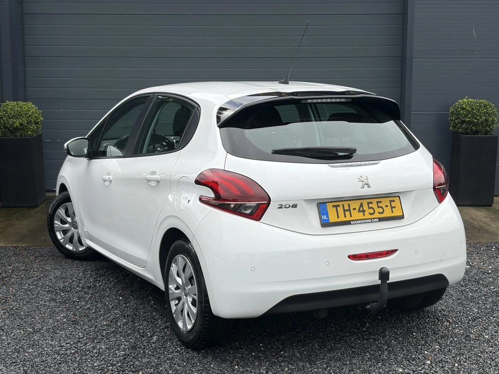 Peugeot 208 – foto 2