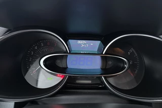 Renault Clio – thumbnail 18