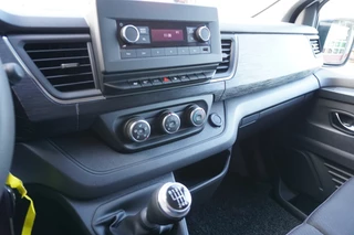 Renault Trafic – thumbnail 23