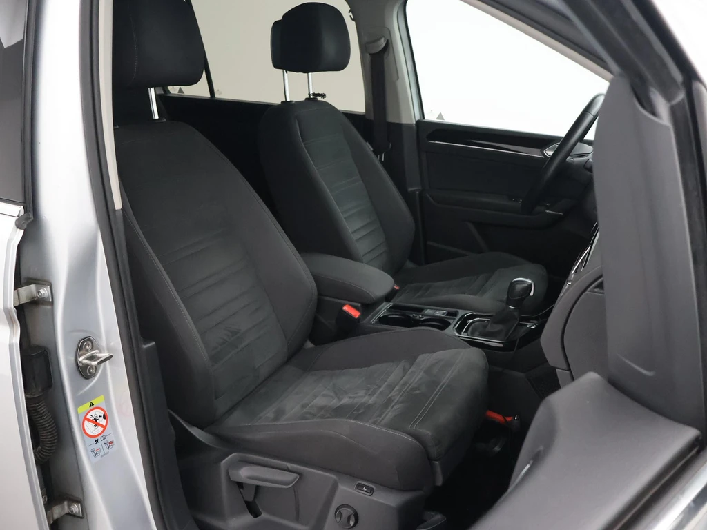 Volkswagen Touran – foto 13