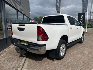 Toyota Hilux – thumbnail 4