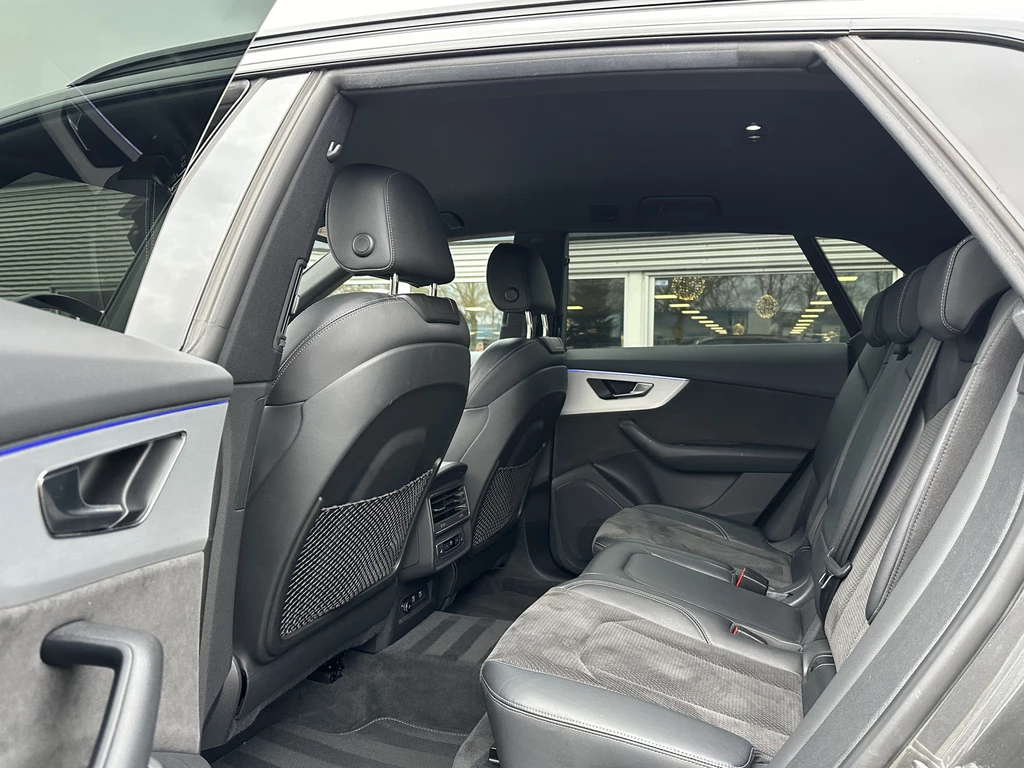 Audi Q8 – foto 10