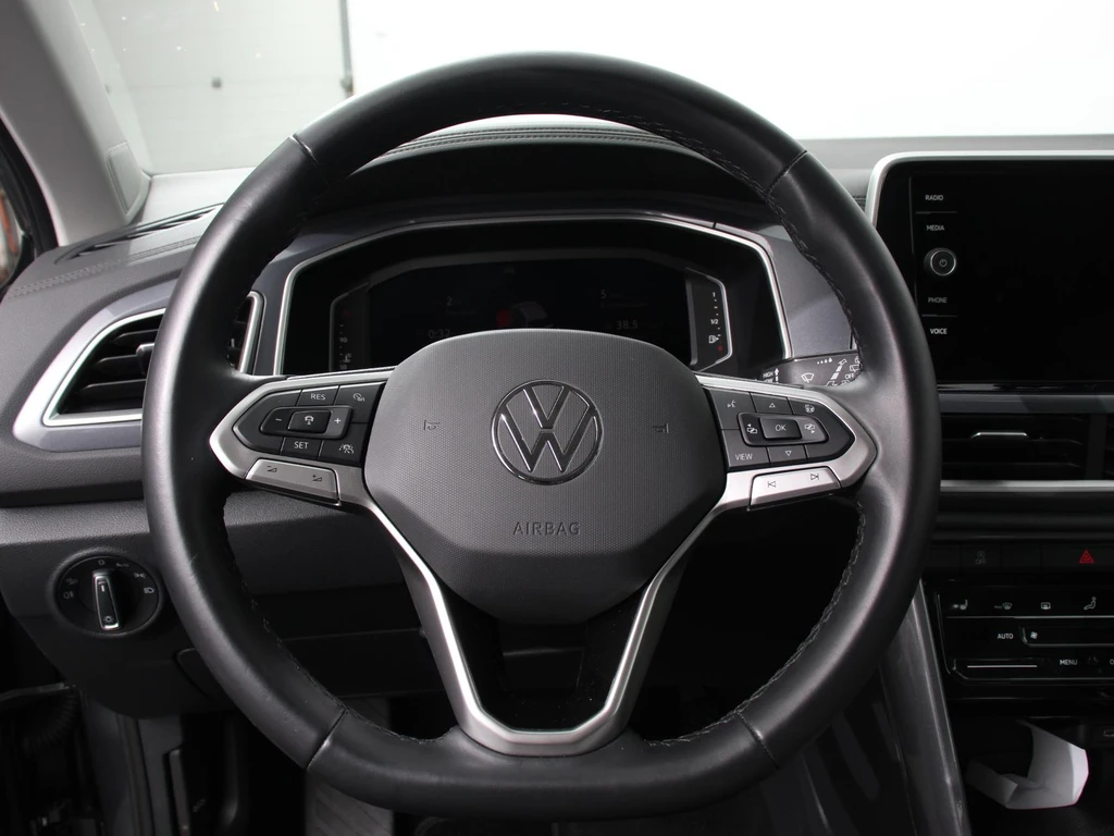 Volkswagen T-Roc – foto 17