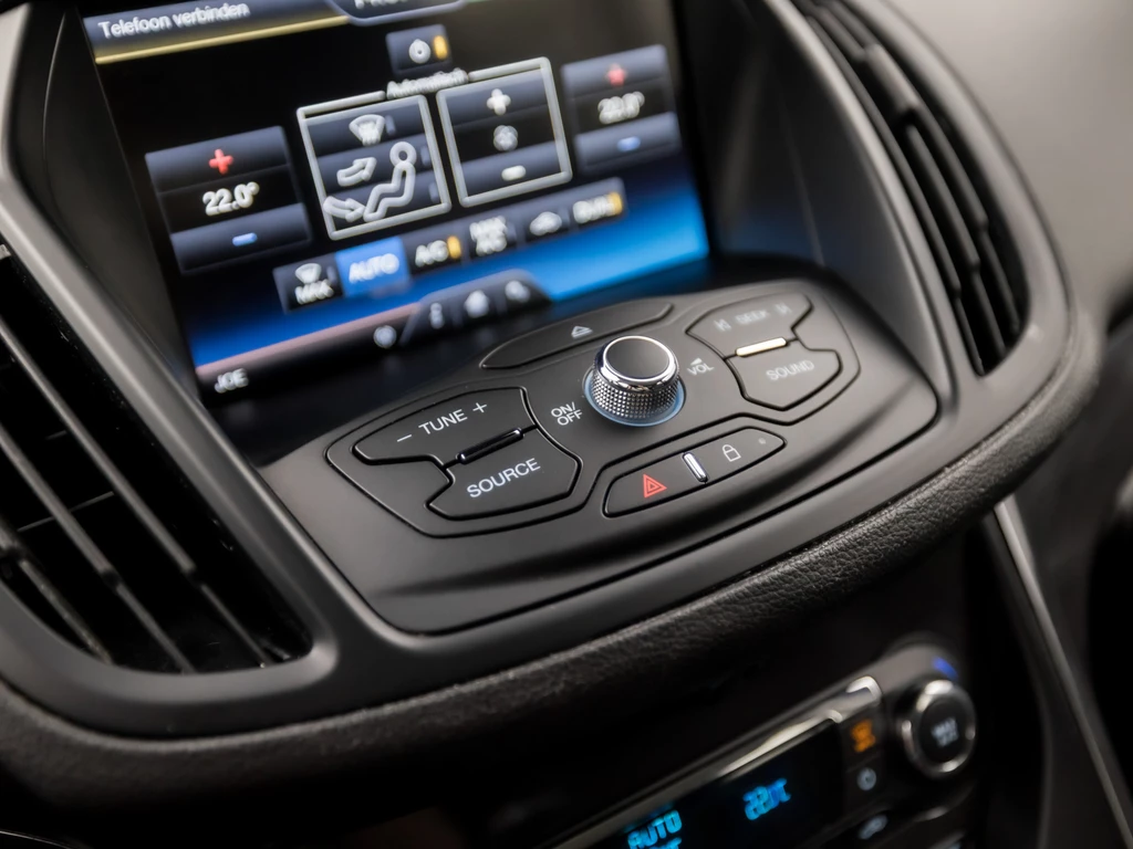 Ford Kuga – foto 11