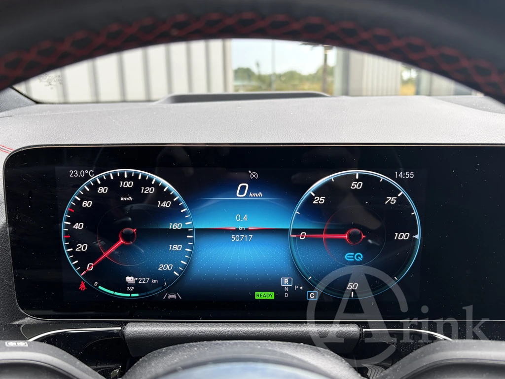 Mercedes-Benz EQA – foto 17