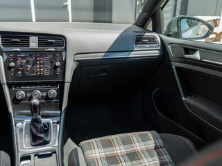Volkswagen Golf – thumbnail 15