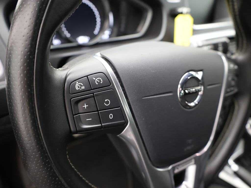 Volvo V40 – foto 21