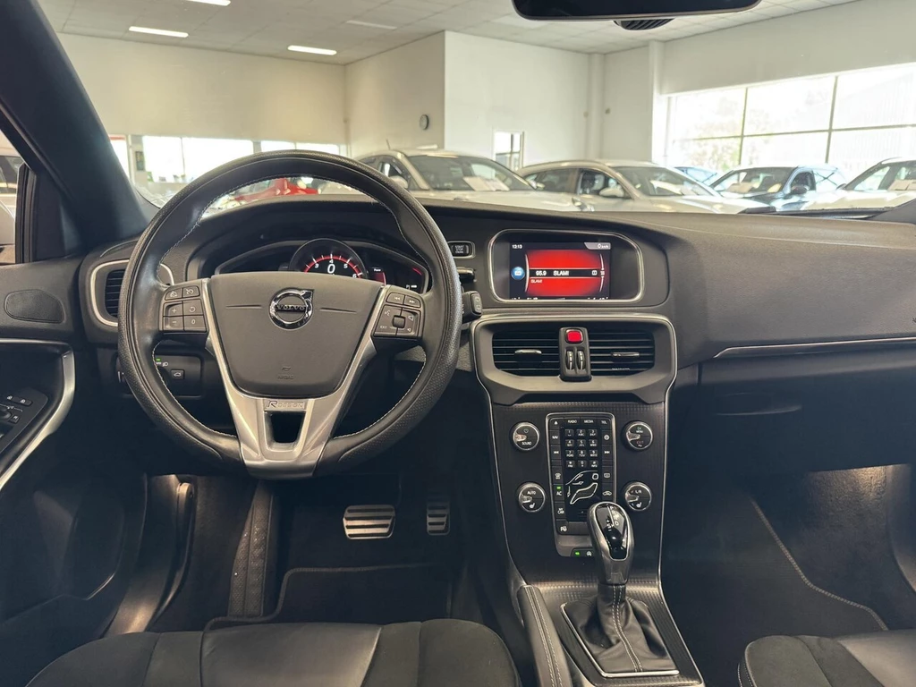 Volvo V40 – foto 15