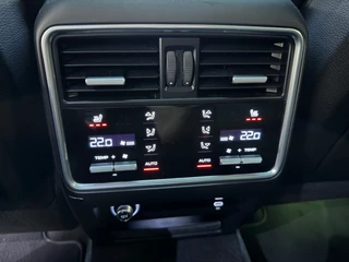 Porsche Cayenne – thumbnail 24