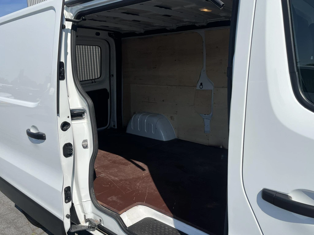 Renault Trafic – foto 16