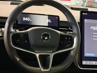 Volvo EX90 – thumbnail 24