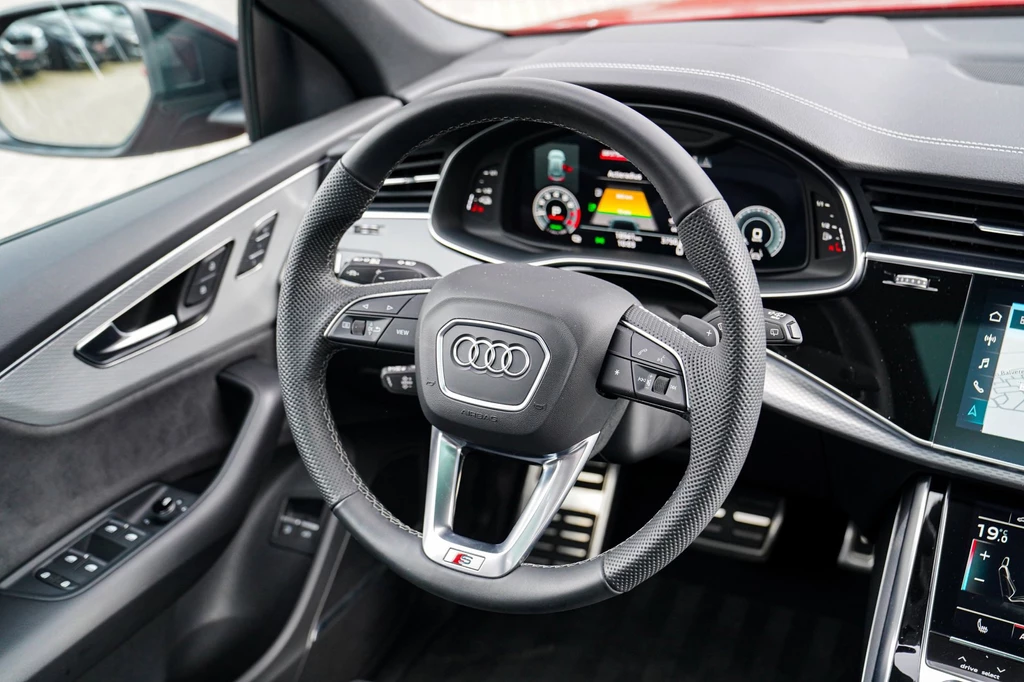 Audi Q8 – foto 32