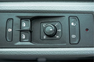 Volkswagen Transporter – thumbnail 22