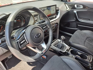 Kia ProCeed – thumbnail 12