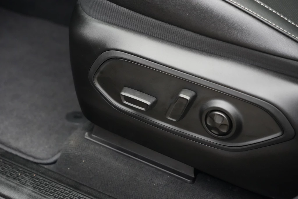 Jeep Grand Cherokee – foto 28