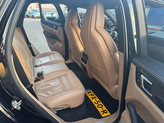 Porsche Cayenne – thumbnail 28
