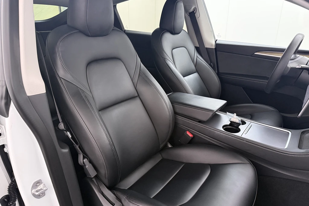 Tesla Model Y – foto 16