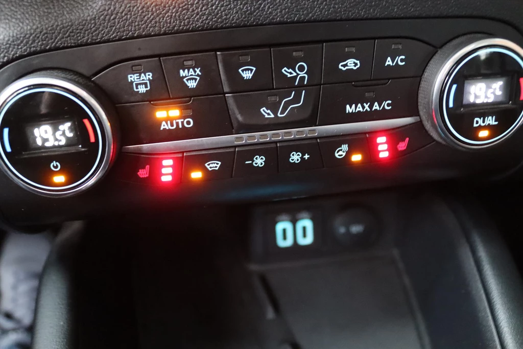 Ford Kuga – foto 37