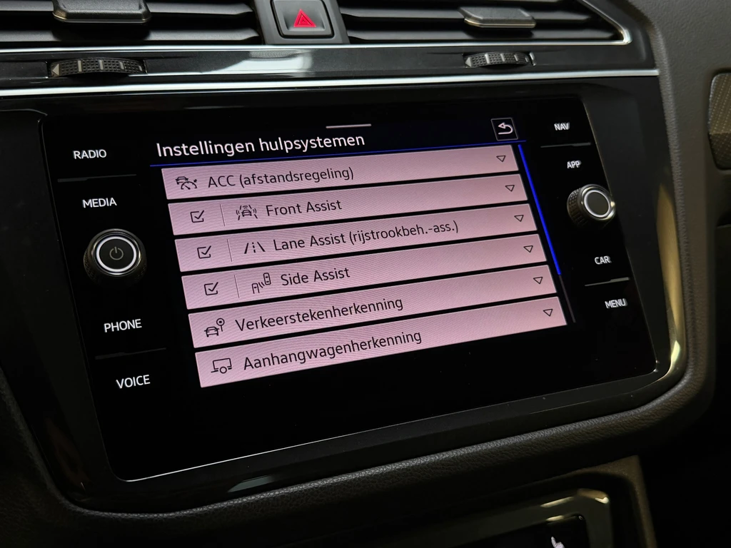 Volkswagen Tiguan – foto 28