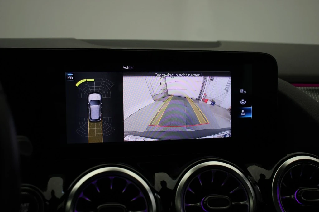 Mercedes-Benz EQA – foto 15