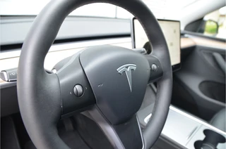 Tesla Model Y – thumbnail 16