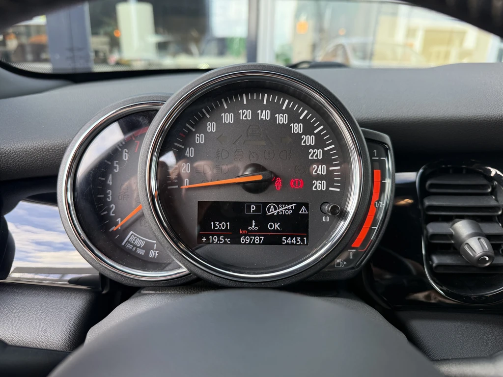 MINI 5-deurs – foto 29