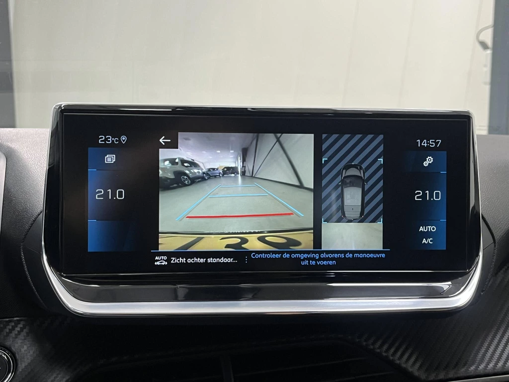 Peugeot 208 – foto 11