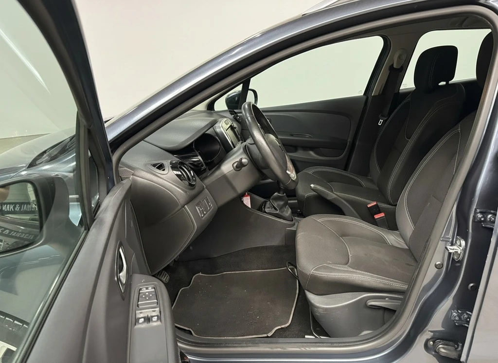 Renault Clio – foto 10