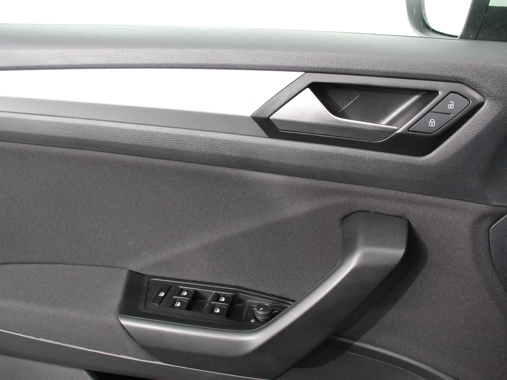 Volkswagen T-Roc – foto 11