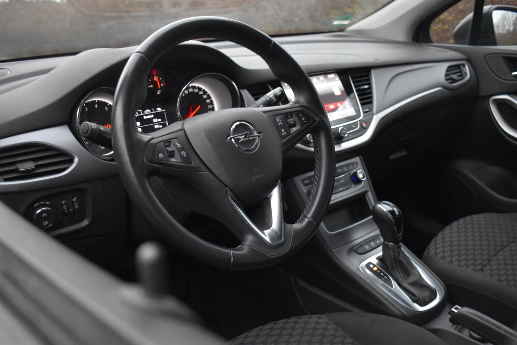 Opel Astra – foto 21