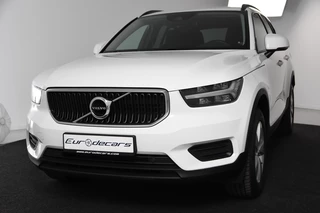 Volvo XC40 – thumbnail 3