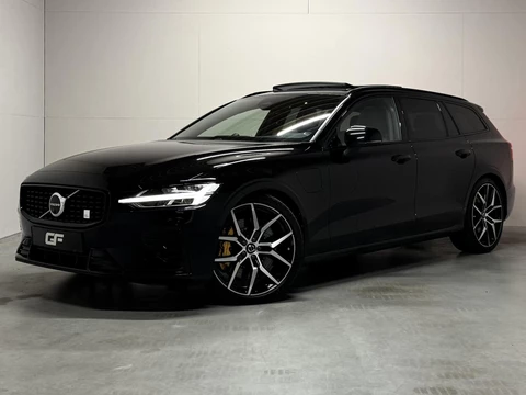 Volvo V60 2.0 T8 Plug-in hybrid AWD Polestar Engineered B&W