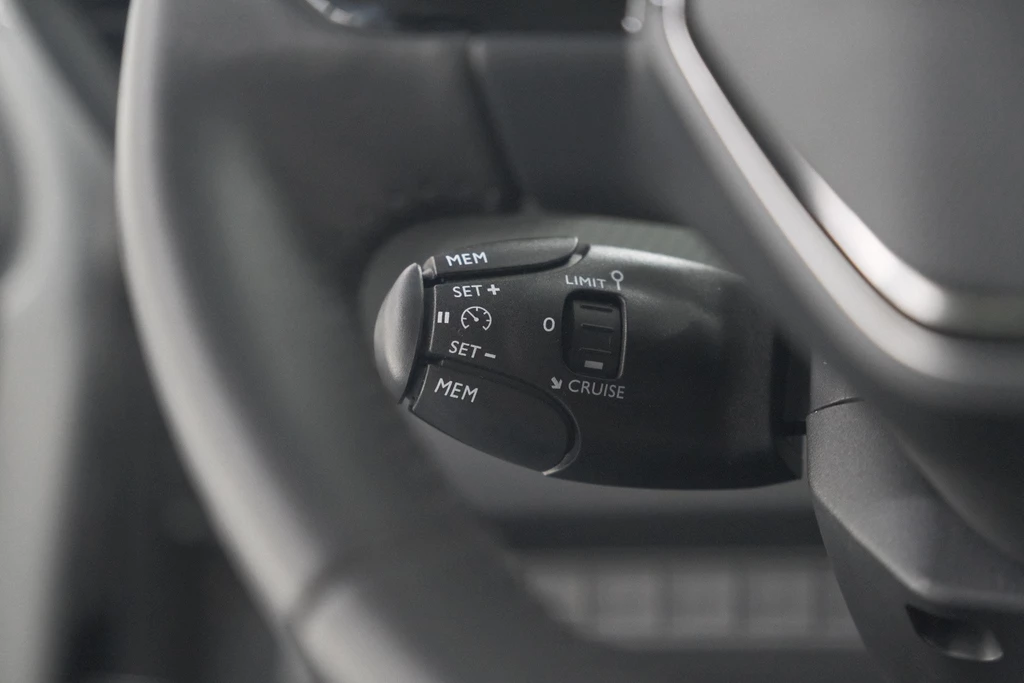 Peugeot 208 – foto 43