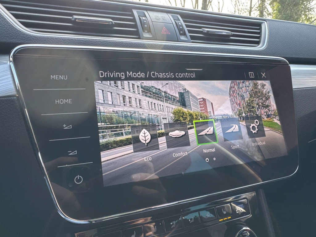 Škoda Superb – foto 31