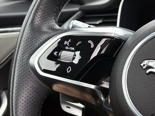 Jaguar F-PACE – thumbnail 36
