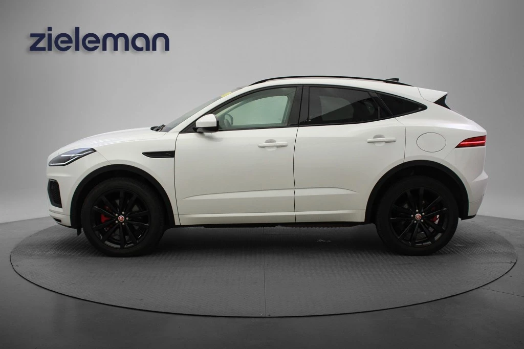 Jaguar E-PACE – foto 2