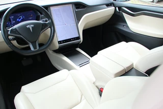Tesla Model X – thumbnail 10