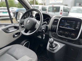 Renault Trafic – thumbnail 15