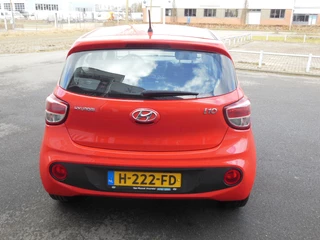 Hyundai i10 – thumbnail 4