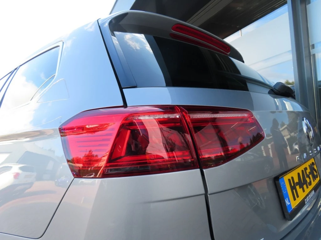 Volkswagen Passat – foto 11