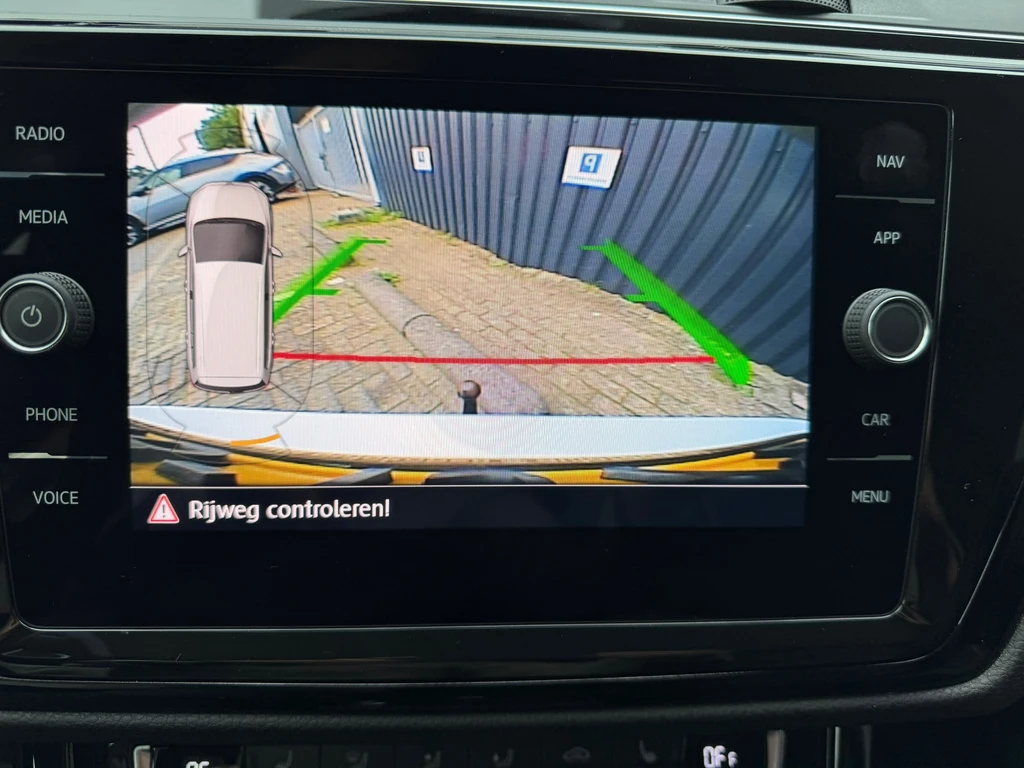 Volkswagen Touran – foto 19