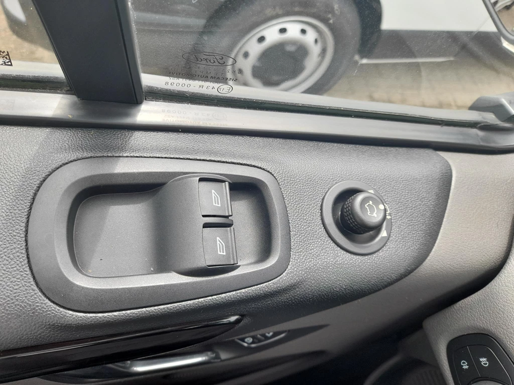 Ford Transit Custom – foto 33