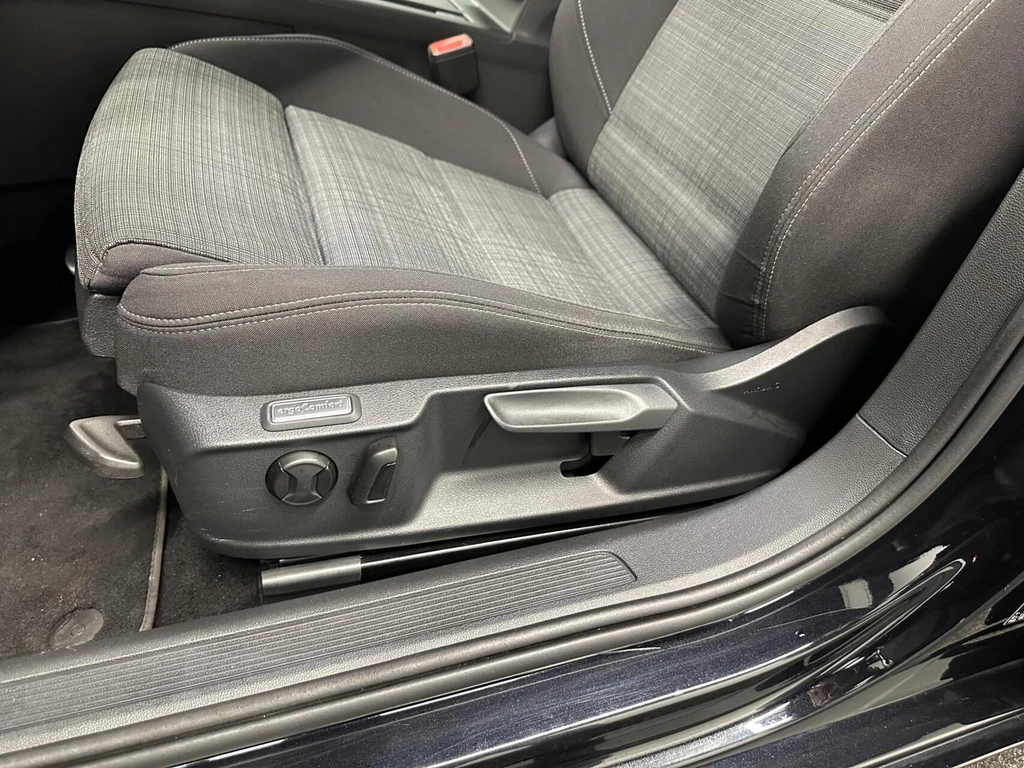 Volkswagen Passat – foto 18