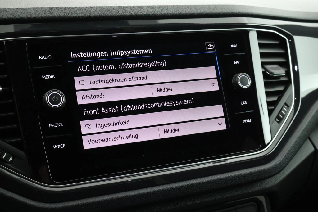 Volkswagen T-Roc – foto 28