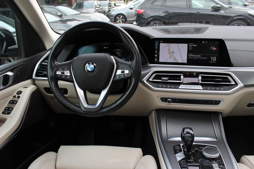 BMW X5 – foto 13