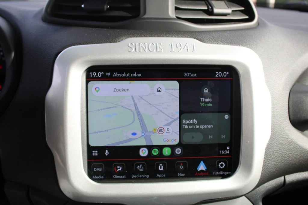 Jeep Renegade – foto 16
