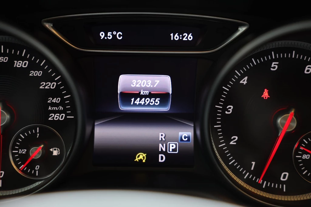 Mercedes-Benz CLA – foto 15