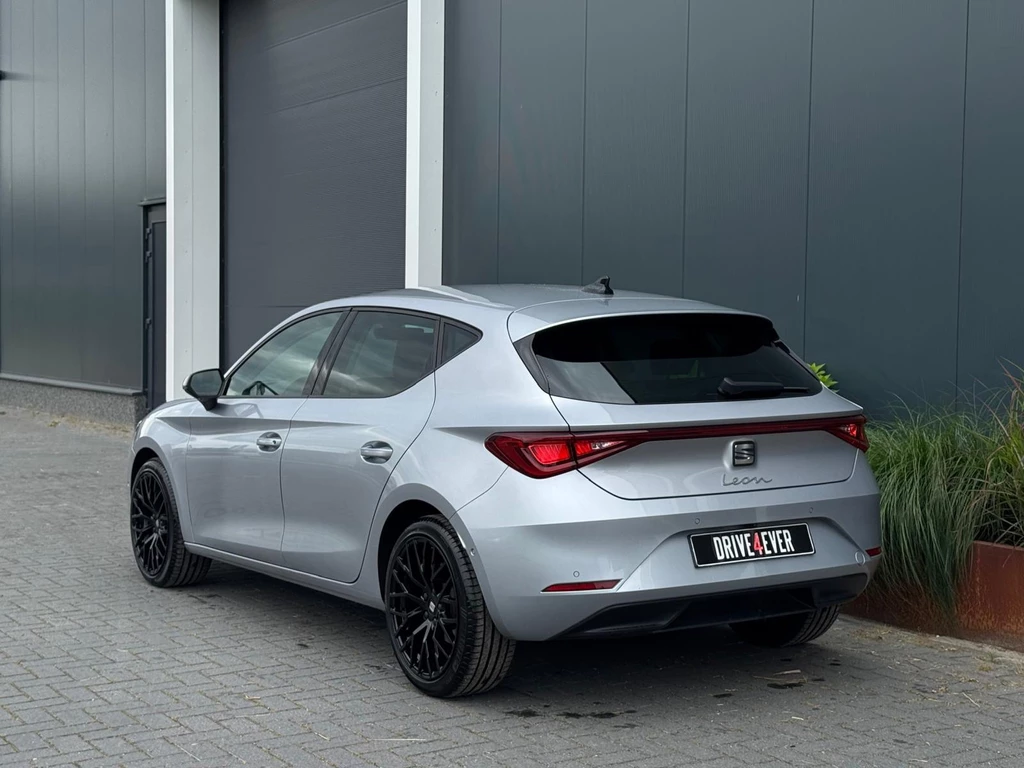 SEAT Leon – foto 7