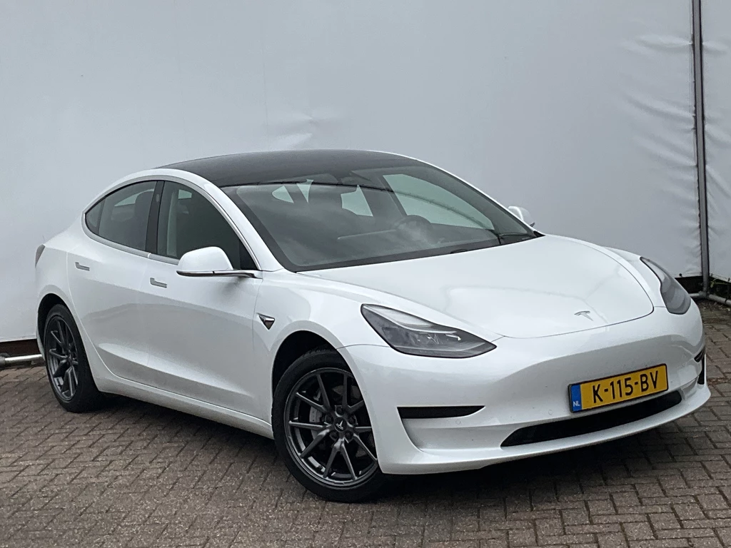 Tesla Model 3 – foto 8